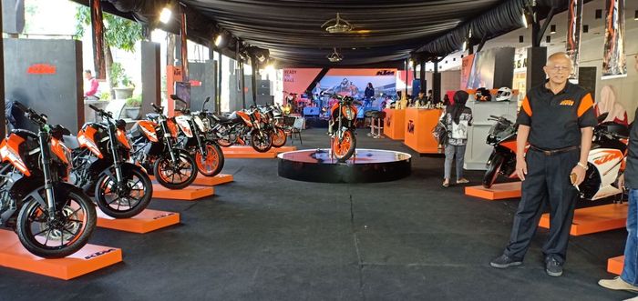 KTM pajang semua produknya di event Bandung Bike Expo