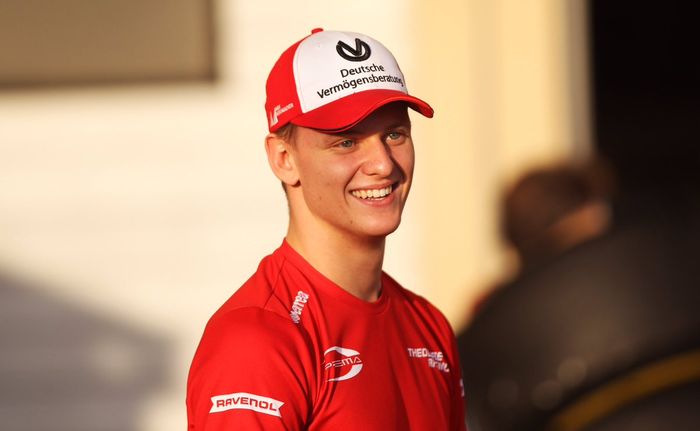 Mick Schumacher diperkirakan bakal bergabung ke tim F1 Ferrari