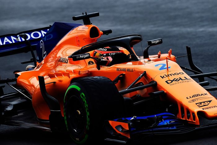 Tim McLaren yang tahun ini menggunakan mesin Renault, mencapai hasil bagus dengan menempatkan Stoffel Vandoorne di posisi ketiga tercepat