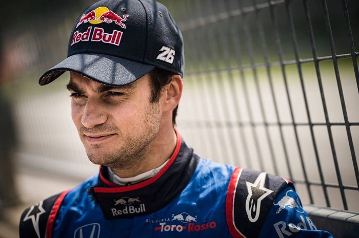 Dani Pedrosa saat mencoba mobil F1 tim Toro Rosso di Austria