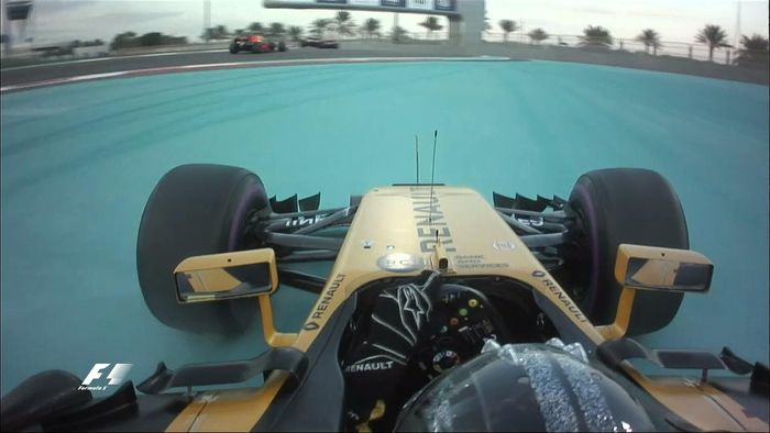 Nico Hulkenberg meninggalkan trek dan mendapat keuntungan untuk tetap berada di depan pembalap yang disalipnya