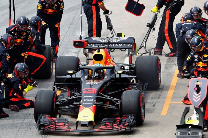 Red Bull tampaknya kesusahan di GP F1 Inggris