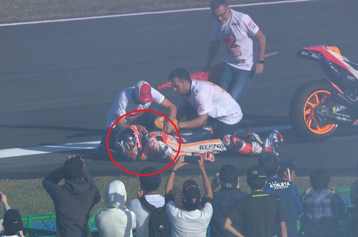 Marc Marquez mengalami cedera bahu saat akan melakukan selebrasi di MotoGP Jepang 2018