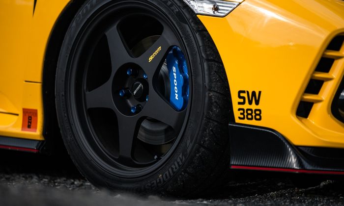 Modifikasi Honda Civic Turbo Hatchback pakai pelek Spoon SW388