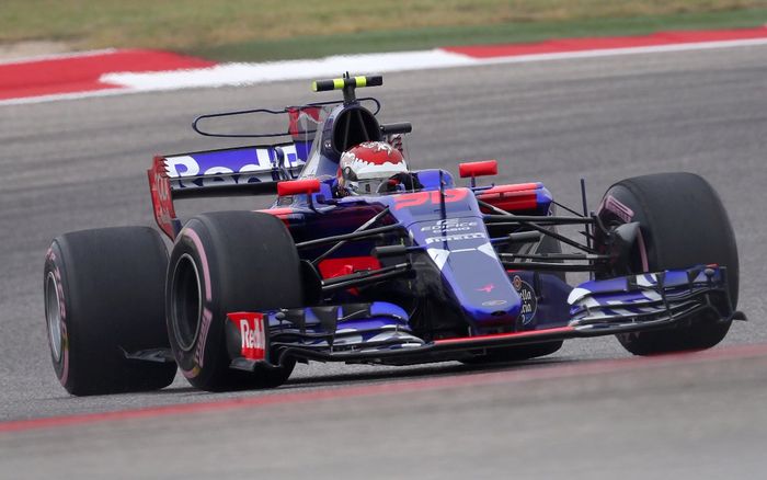 Aksi Sean Gelael pada latihan bebas pertama bersama tim Toro Rosso di sirkuit Autodromo Hermanos Rod
