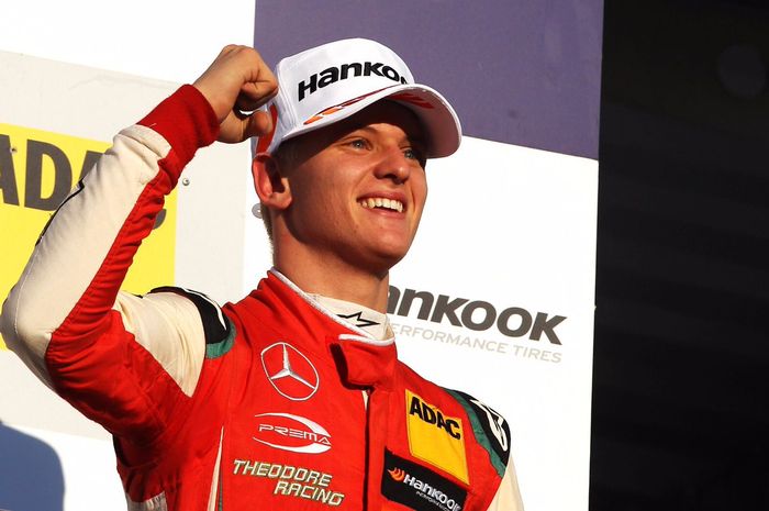 Finish posisi kedua di race 2 poin Mick Schumacher tak terkejar