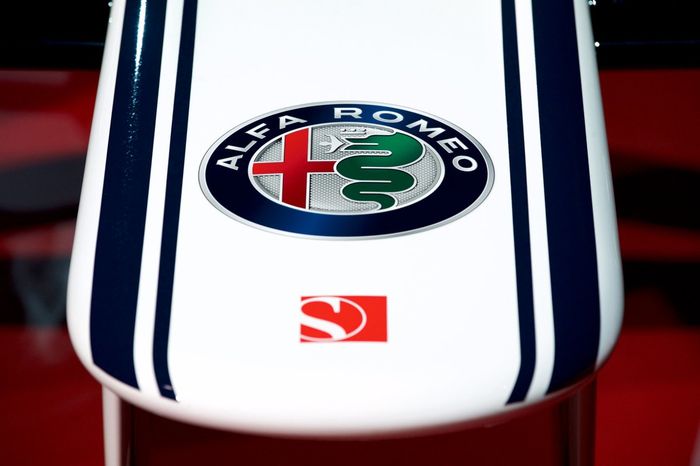 Tim Sauber mengubah namanya untuk musim 2018 menjadi Alfa Romeo Sauber F1 Team