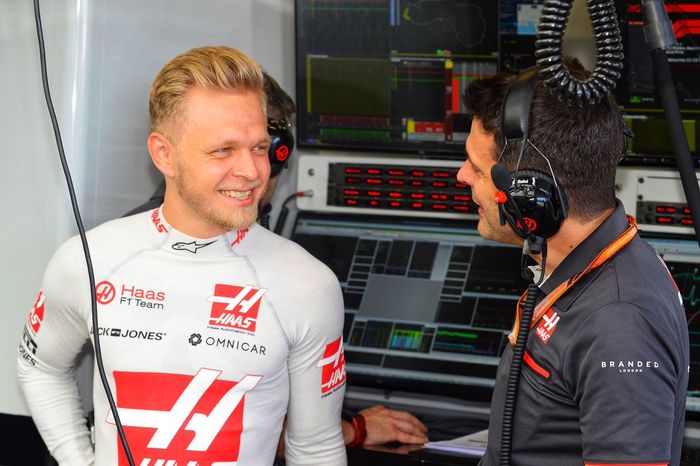 Kevin Magnussen menyebut mobil tim Haas mengalami kemajuan bukan semata-mata karena Ferrari