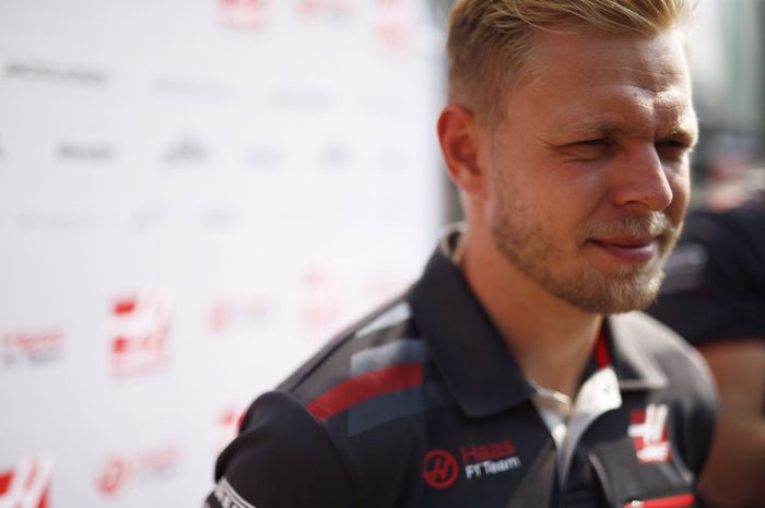 Selau tertinggal dari tim-tim unggulan, Kevin Magnussen bosan dengan persaingan tim papan tengah 