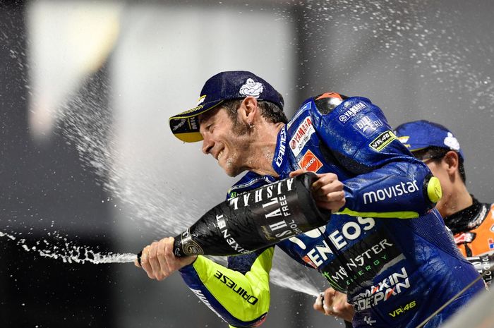 Valentino Rossi di perayaan podium MotoGP Qatar 2018