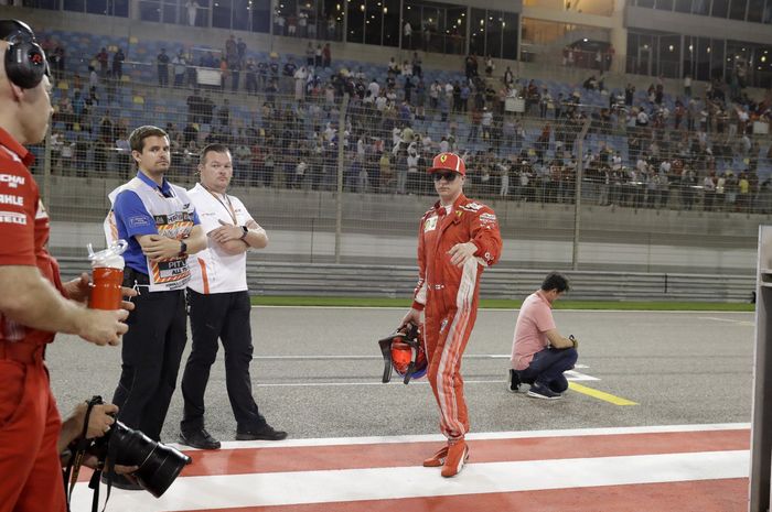 Kimi Raikkonen di F1 Bahrain setelah insiden pit stop