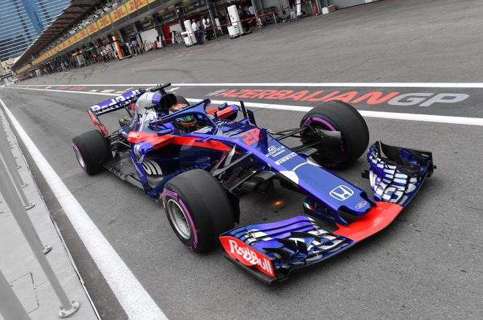 Finish ke-10 di GP F1 Azerbaijan, Brendon Hartley pembalap Selandia Baru pertama yang dapat point di F1 sejak Chris Amon pada 1976