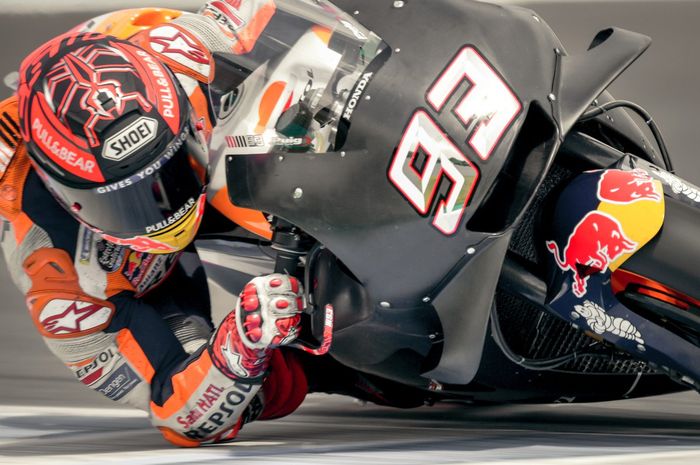 Wow.. Marc Marquez pakai aerofairing baru pada motor Honda andalannya saat tes di Jerez, Spanyol