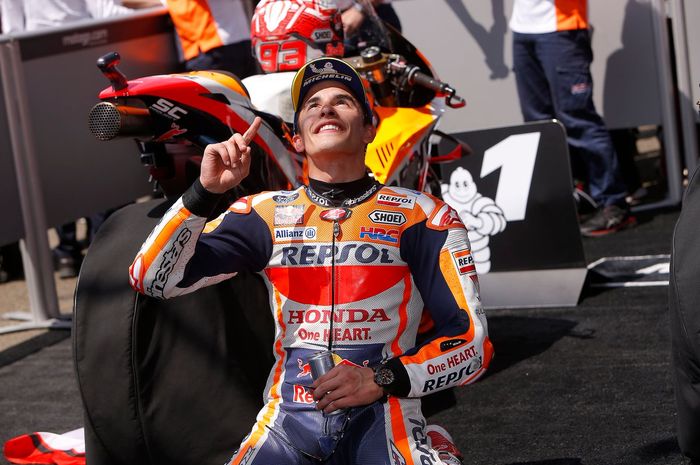 Marc Marquez bisa finish pertama di sirkuit Le mans setelah tampil lebih kalem di lap-lap terakhir mengingat kondisi ban yang dipakainya