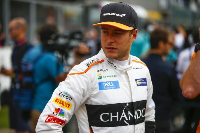 Stoffel Vandoorne masih menunggu perkembangan terakhir mengenai masa depannya di F1