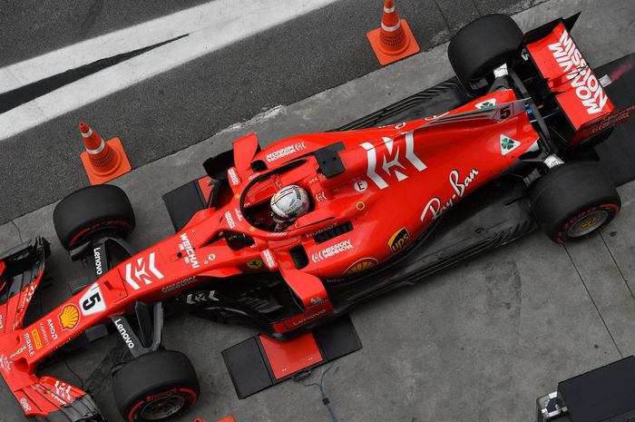 Sebastian Vettel merusak jembatan timbang dalam kualifikasi GP F1 Brasil