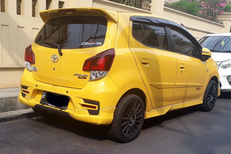 Agya dengan Velg ET38: Menjelajah Keselarasan Gaya dan Performa