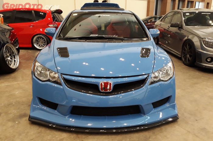 Honda Civic FD 2 Bergaya Stance Yang Sporti