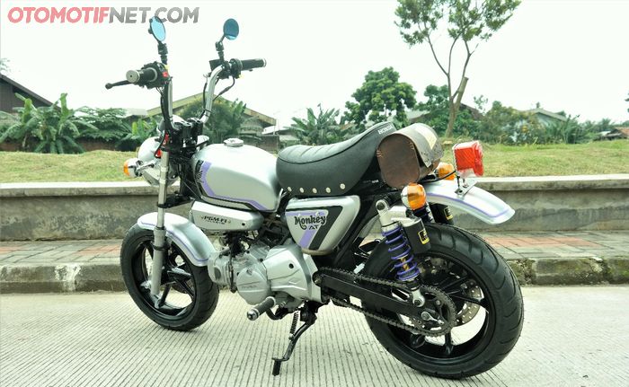 Honda Revo AT ini pakai pelek ring 13 punya Yamaha NMAX