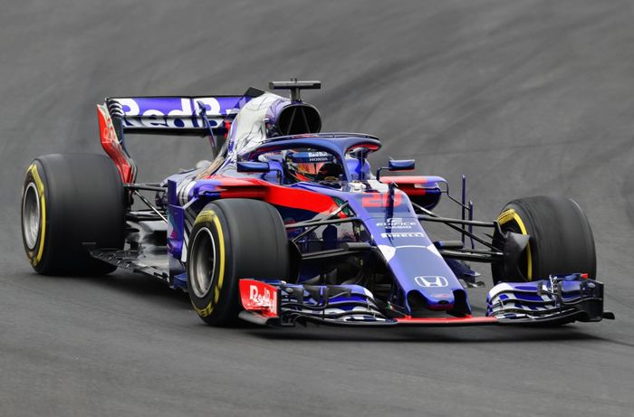 Toro Rosso STR13 mendapat 73 vote