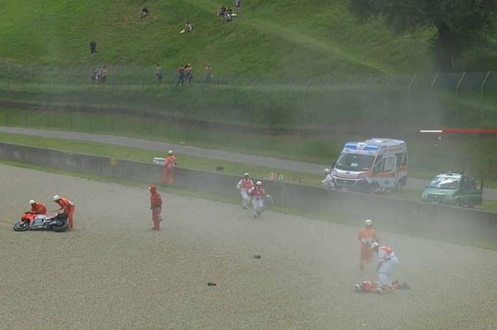 Michele Pirro saat kecelakaan di FP2 MotoGP Italia
