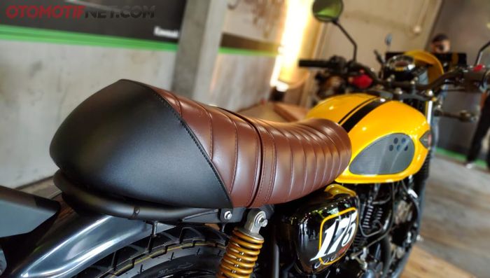 desain jok kulit Kawasaki W175 Cafe