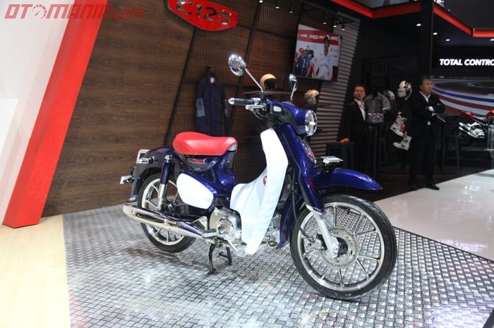 Honda Super Cub 125 di GIIAS 2018.