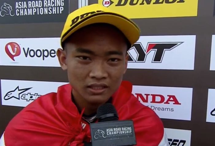 Rheza Danica Ahrens memenangkan race 1 AP250 ARRC India