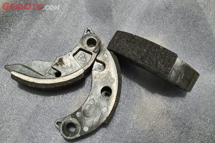 Kampas ganda relining (pantekan) garapan RI Matic buat Honda PCX 150