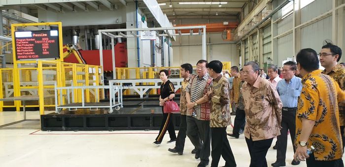 Pabrik DFSK dikunjungi Perhimpunan Pengusaha Indonesia Tionghoa