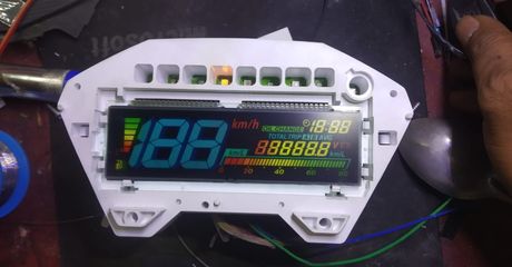 Nama Agus Dapat Diskon 30 % Servis dan Custom Speedometer di Bengkel Ini