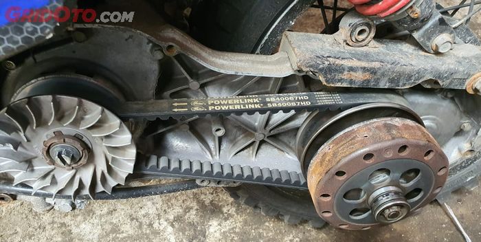 Penggunaan v-belt yang lebih besar dan tebal sangat penting, terutama untuk terabasan