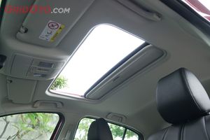 Kunci Perawatan Sunroof Karet Kaca Dan Rel Halaman 2 Gridoto Com