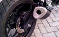 Ini Penyebab Knalpot Bawaan Yamaha R25 dan MT-25 Nembak