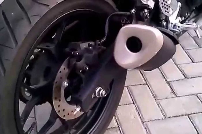Knalpot standar Yamaha R25 dan MT-25 nembak ? ini biang keladinya 