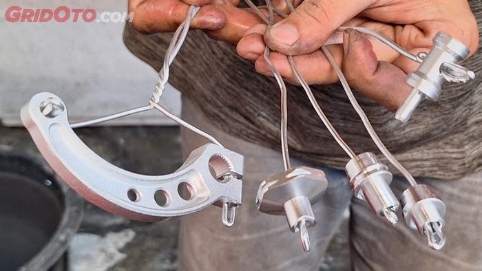 Komponen motor setelah melalui tahap polishing 