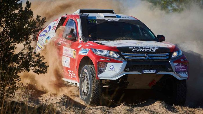 Mitsubishi Eclipse Cross untuk pertama kalinya akan bertarung di Reli Dakar