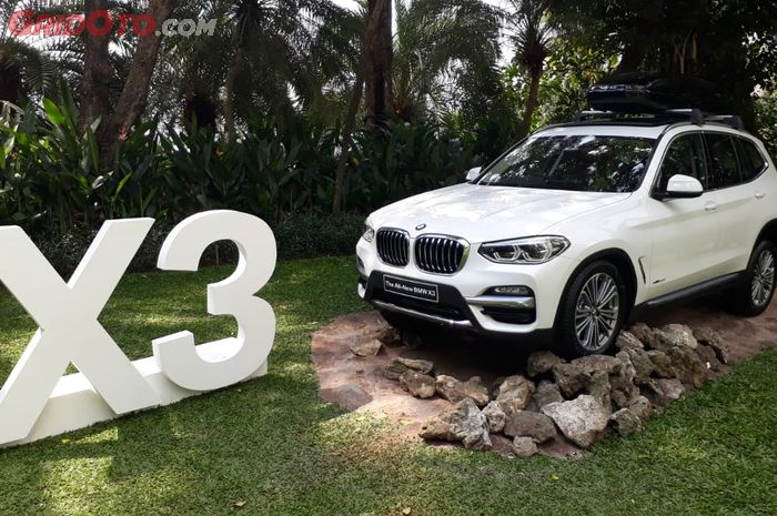 BMW X3 xDrive 20i Luxury Line