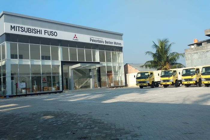 Ilustrasi dealer Mitsubishi Fuso. PT Pekanbaru Berlian Motors (PBM), dealer terbaru Mitsubishi Fuso