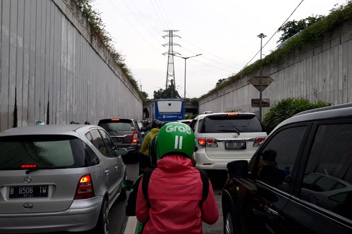 Ilustrasi macet kerap terjadi di kota besar seperti Jakarta