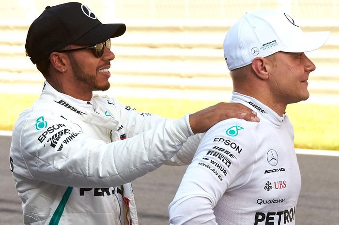 Lewis Hamilton dan Valtteri Bottas, strategi kedua pembalap Mercedes di F1 Rusia ini sudah bisa diduga setelah kualifikasi