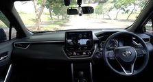 Bau Hangus Masuk Kabin saat Mobil Ngebut? Coba Tutup Pakai Ini