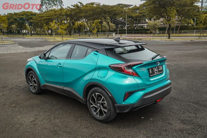 Ilustrasi Toyota C-HR Hybrid