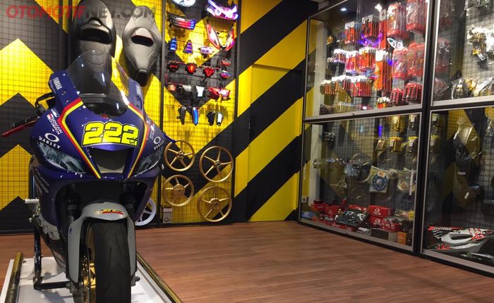 Yamaha Mekar Motor dilengkapi speed shop Rey Speed Shop (RSS)