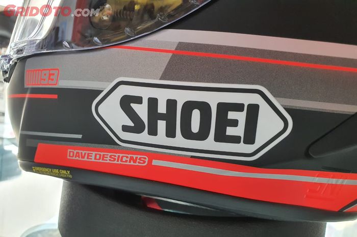 Shoei X-Fourteen asli pakai shell atau cangkang berbahan Composite Fiber
