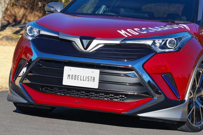 Tampilan depan Toyota C-HR ala Modellista