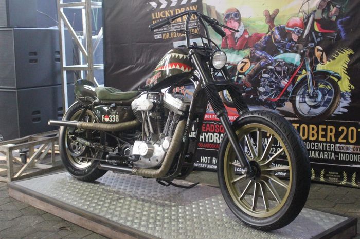 Kustomfest 2018 tak hanya menyuguhkan beragam motor custom tapi juga undian menarik bagi pengunjung Harley-Davidson 'Bela Negara'