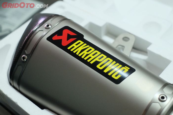 Knalpot Akrapovic