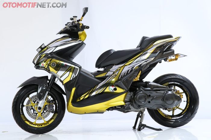 Yamaha Aerox 155 sabet gelar Aerox Master di Customaxi region Bekasi