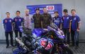 Keren! Pembalap WSBK Pakai Batik Indonesia